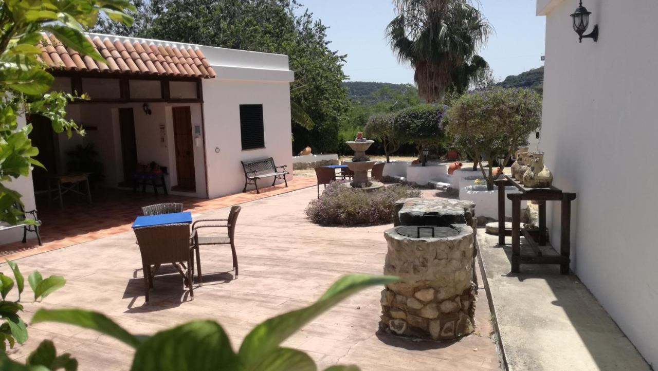 مْبيخير ذي لا فرونتيرا Casa Rural El Cubillo المظهر الخارجي الصورة