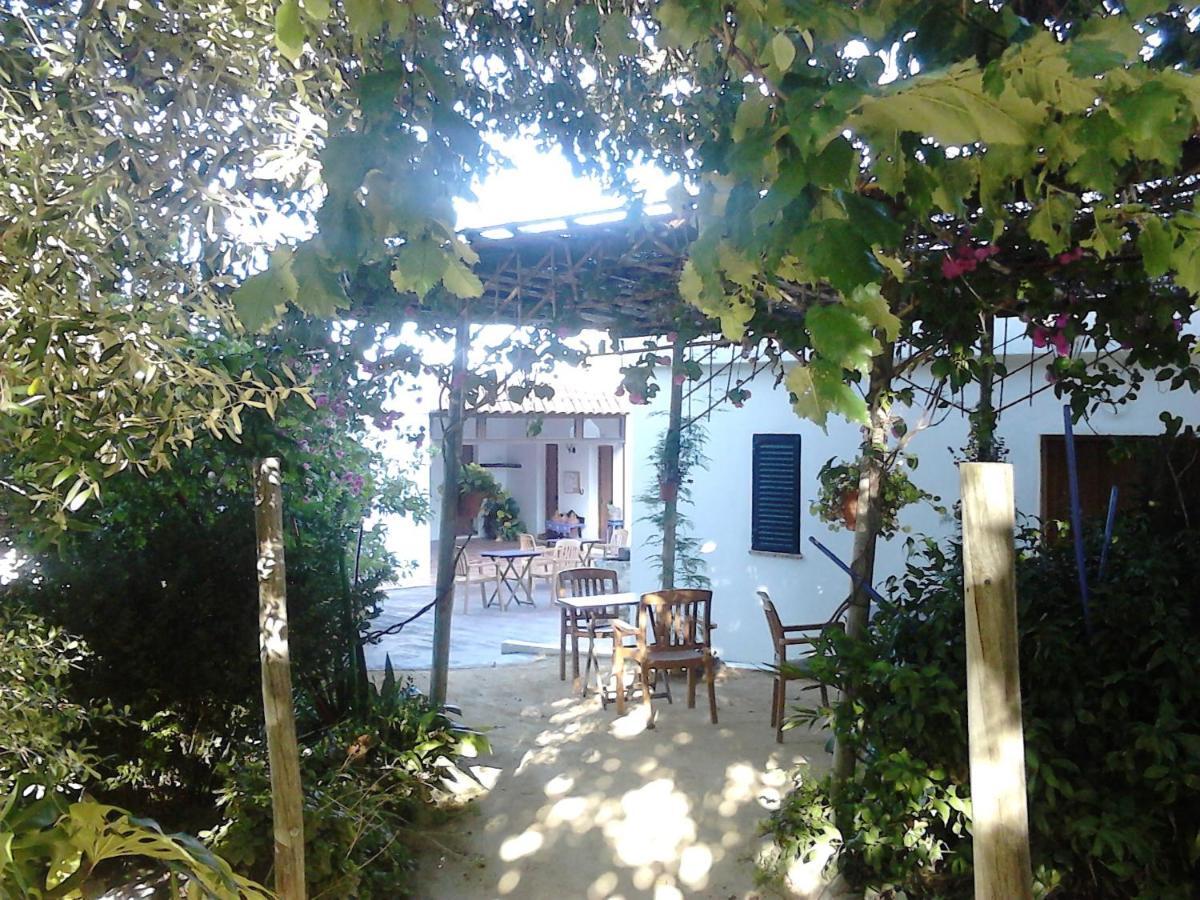 مْبيخير ذي لا فرونتيرا Casa Rural El Cubillo المظهر الخارجي الصورة